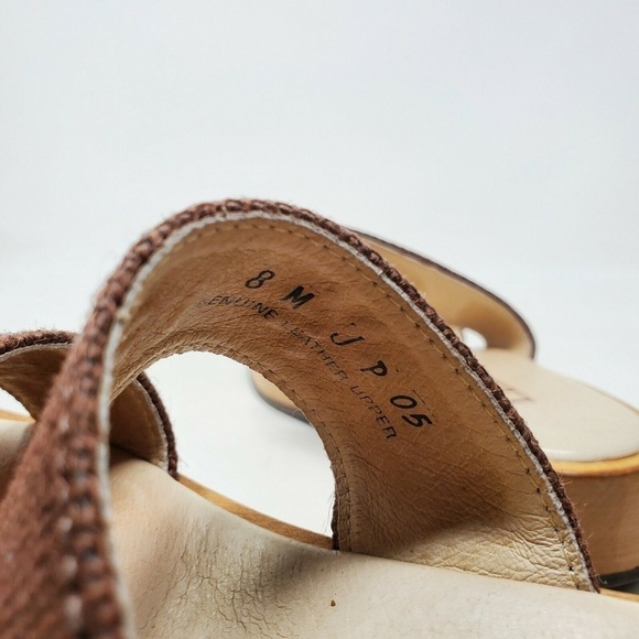 LL BEAN Leather Strappy Slip On Sandal Brown Weave - Picture 9 of 10